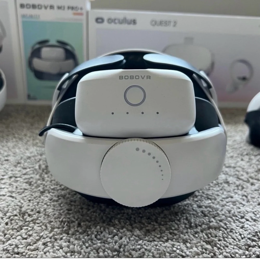 Oculus Standalone VR Headset White - Immersive Experience